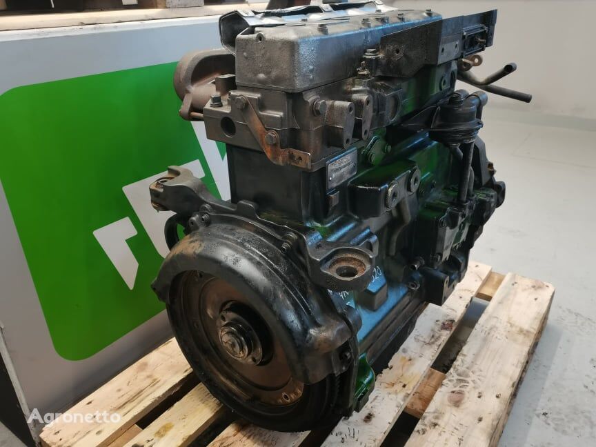 autre pièce détachée du moteur John Deere 6320 Silnik R509849 C {Dół} pour tracteur à roues
